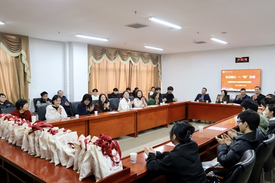 1a217a6293424e66a4821db0fbd1f769.jpg 现场考研.jpg