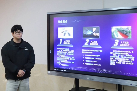 6526896d067545ee968e5ea436ae2cd6.jpg 22.jpg